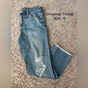 👖 Cropped distressed jeans